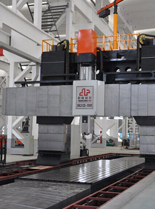 五面体加工中心的一键操控